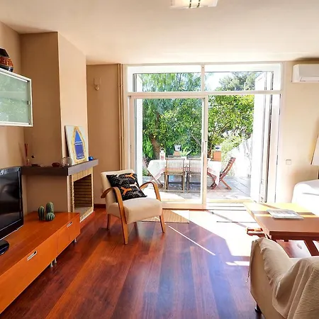 Sunny Triplex By Hello Homes Holiday home