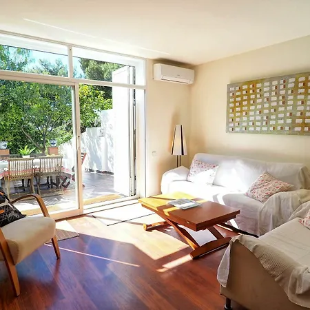 Sunny Triplex By Hello Homes Holiday home